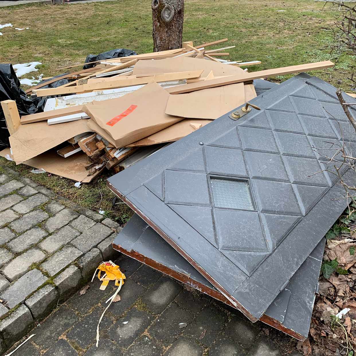 image of 3 Doors including frames - Bromma