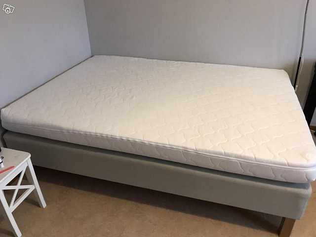 image of Säng+madrass (140 cm) i g - 
