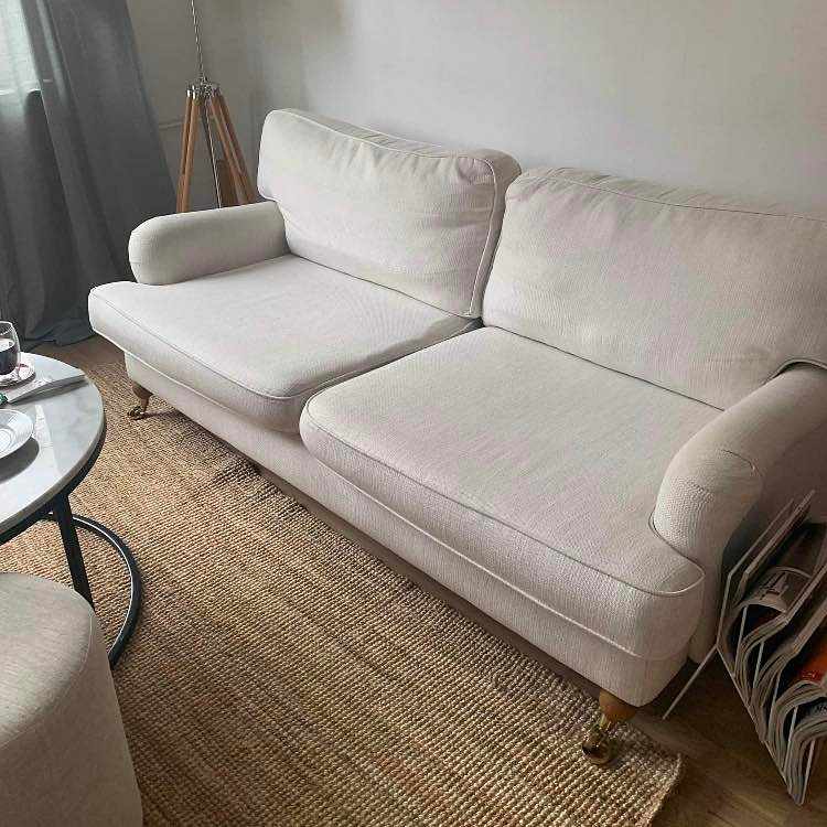 image of Bära en soffa - 