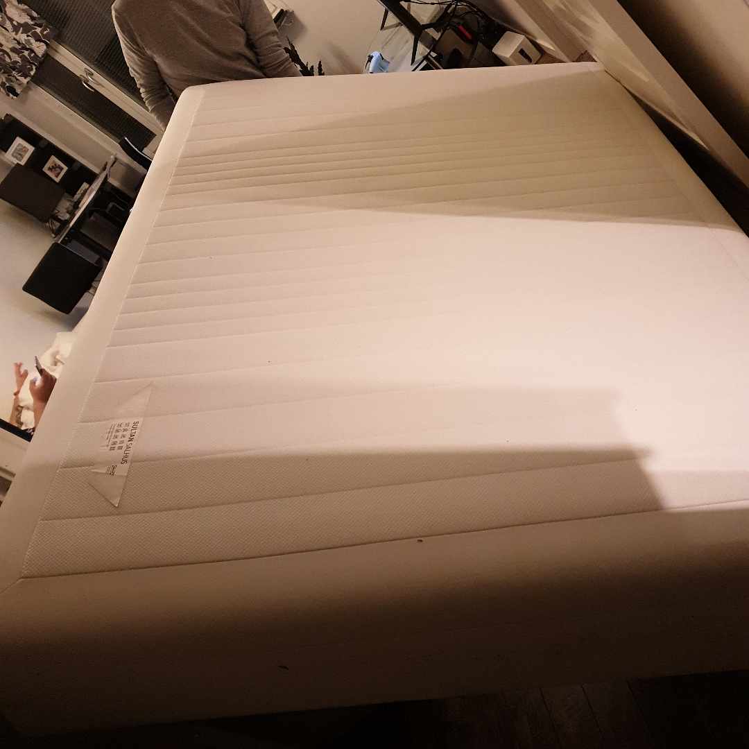 image of Mattress and topper - Stockholm