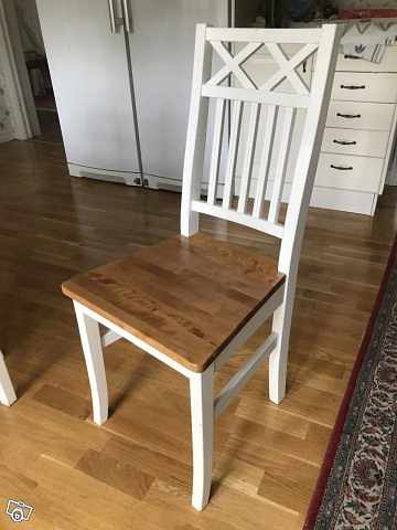 image of Matbord och 6 stolar  - 