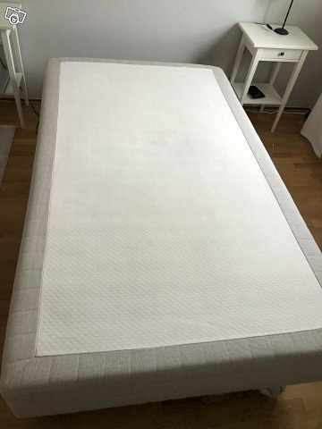 image of Säng IKEA SULTAN 120cm - 