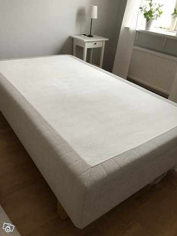 image of Säng IKEA SULTAN 120cm - 