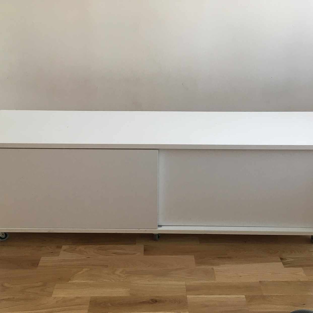 image of 2 st Tv bänkar/skåp - 