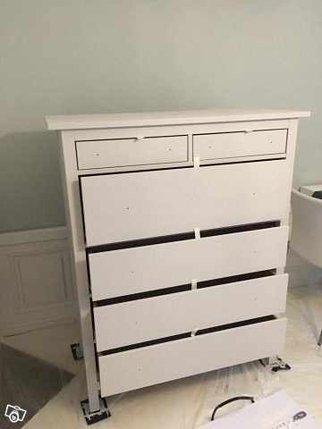 image of IKEA Hemnes byrå 6 lådor - 