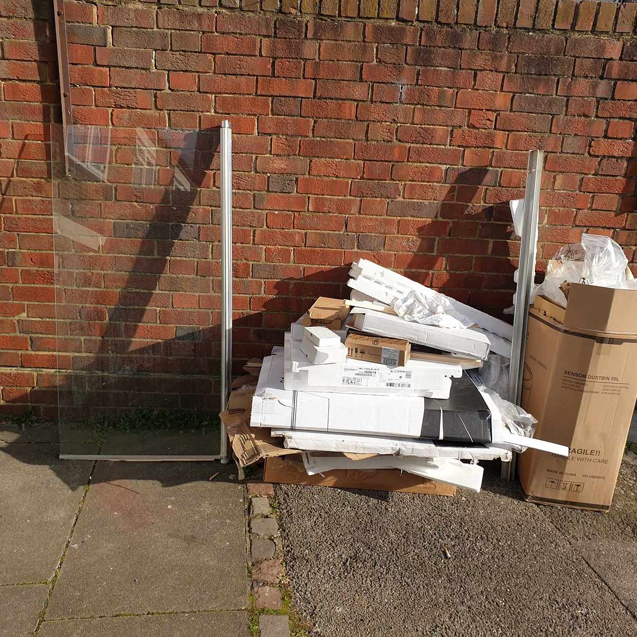 image of Empty boxes - London