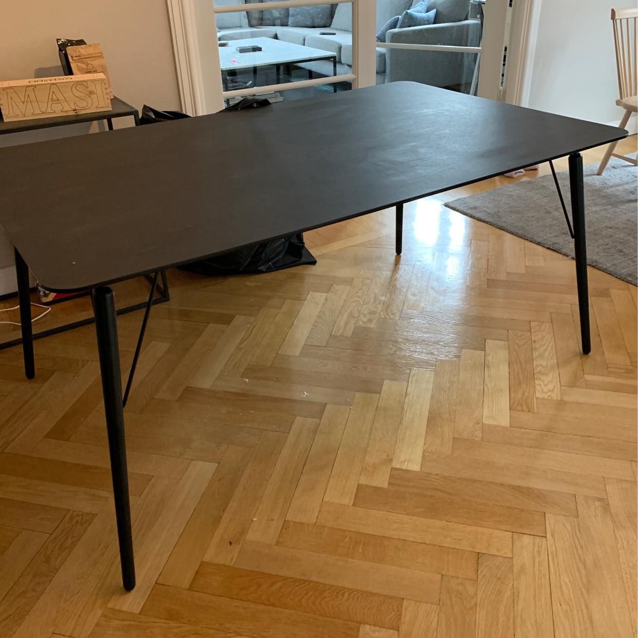 image of Hämta & leverera bord - 
