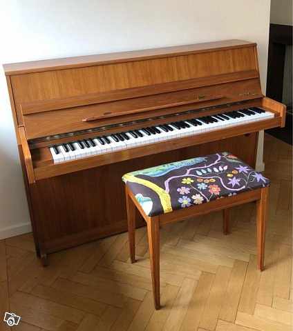 image of 1 meter piano+chair - 