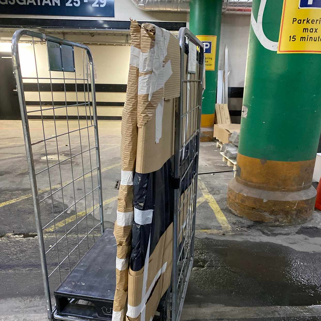 image of Transportera två tavlor - 