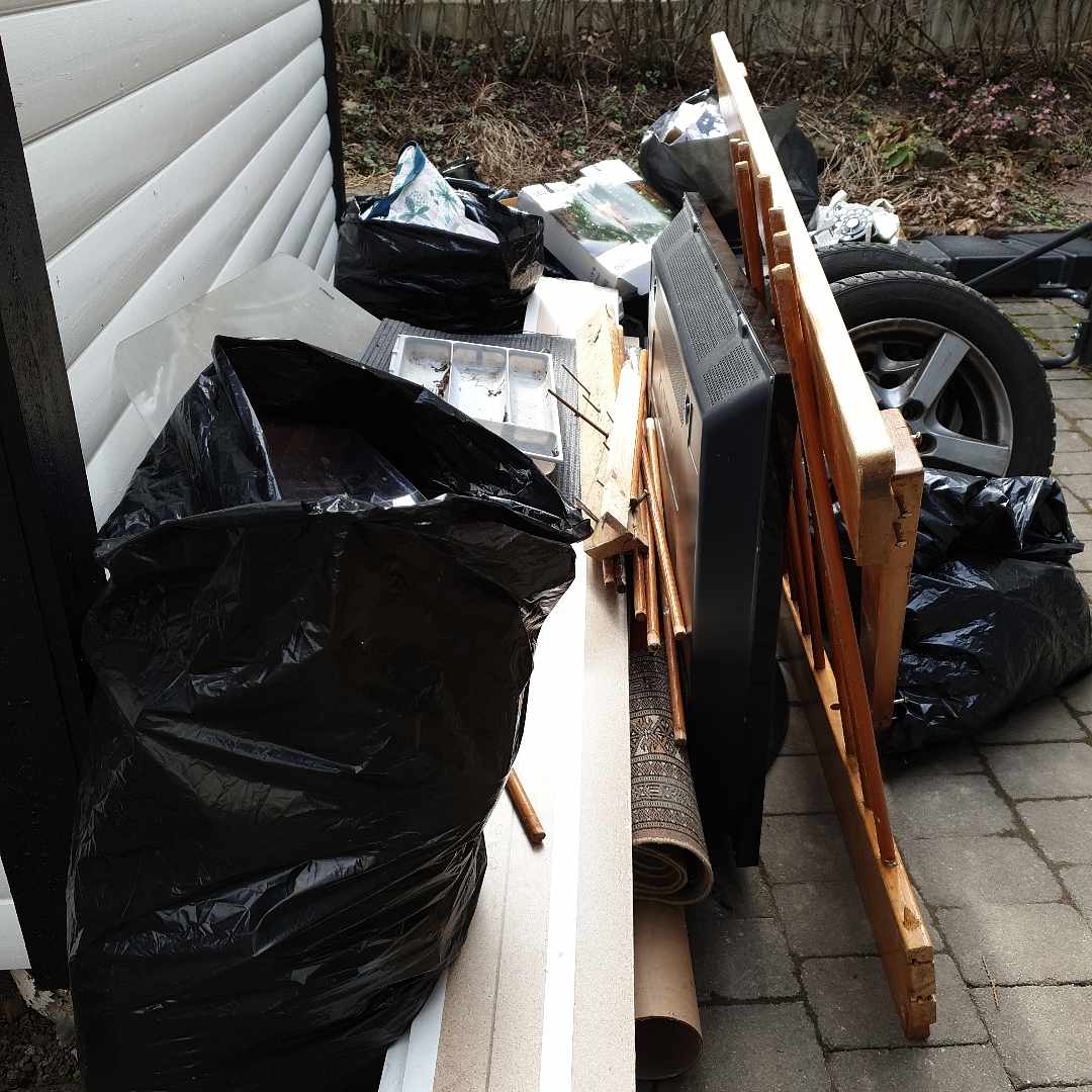 image of Hämta och lämna på återvi - Bandhagen