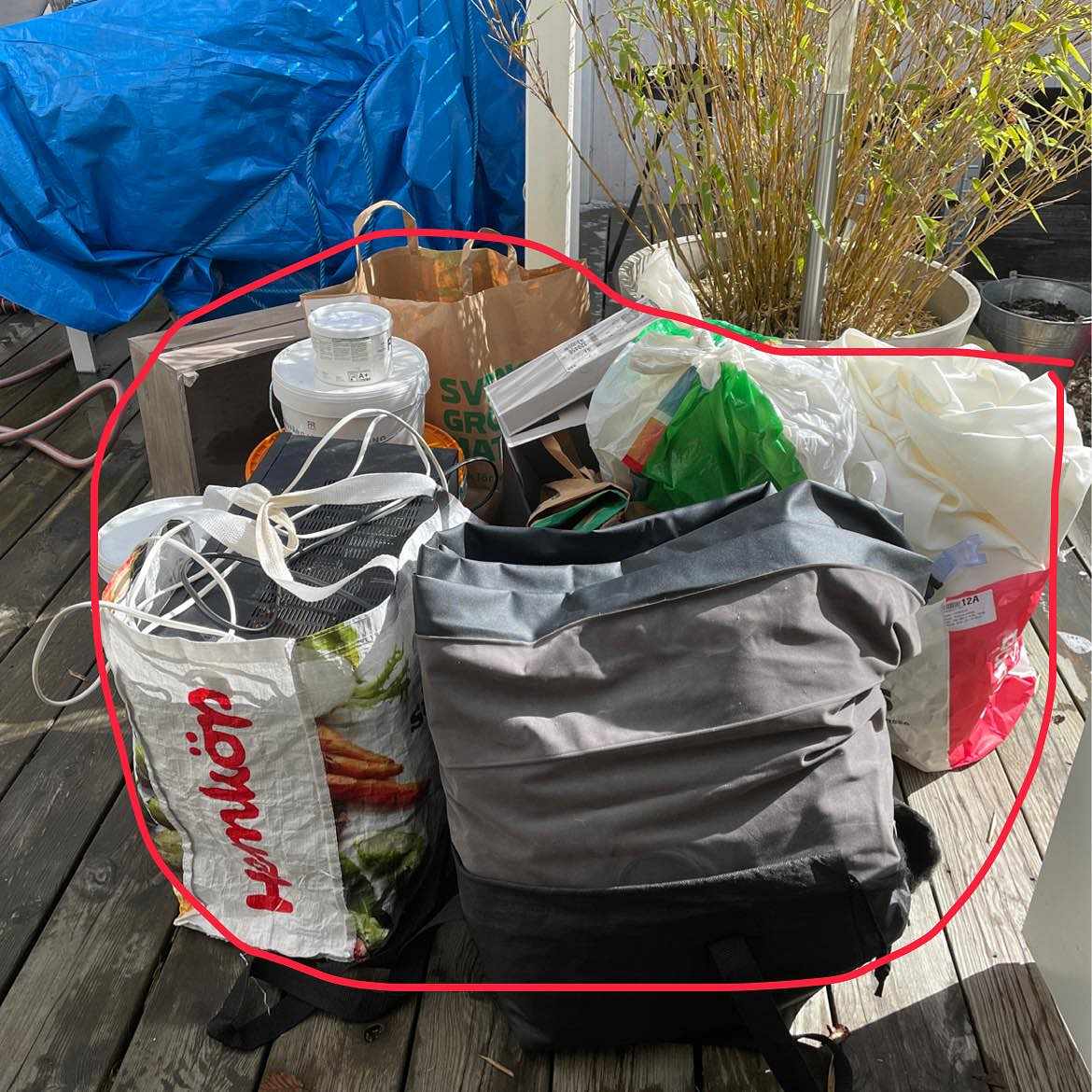 image of Hämtning av diverse skräp - Malmö