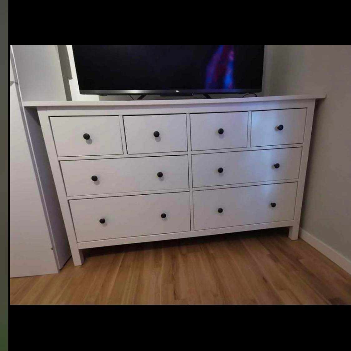 image of Hämta byrå o köra hem - 