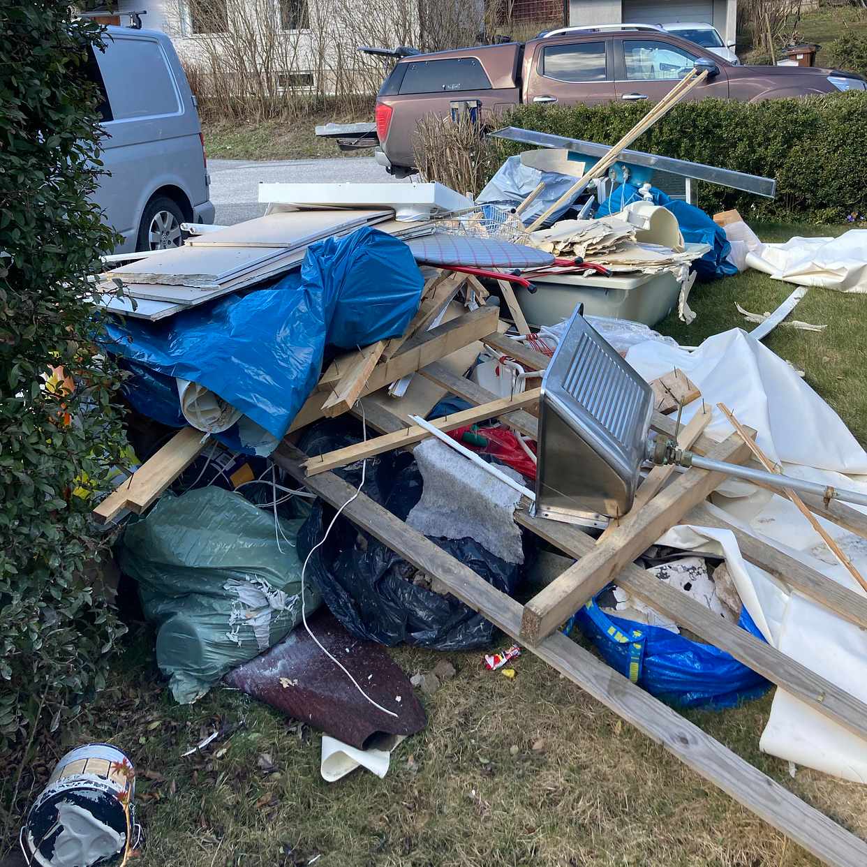 image of Remove trash - Åkersberga