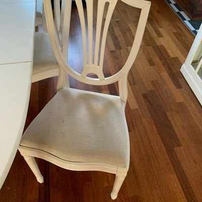 image of 6 chairs - 