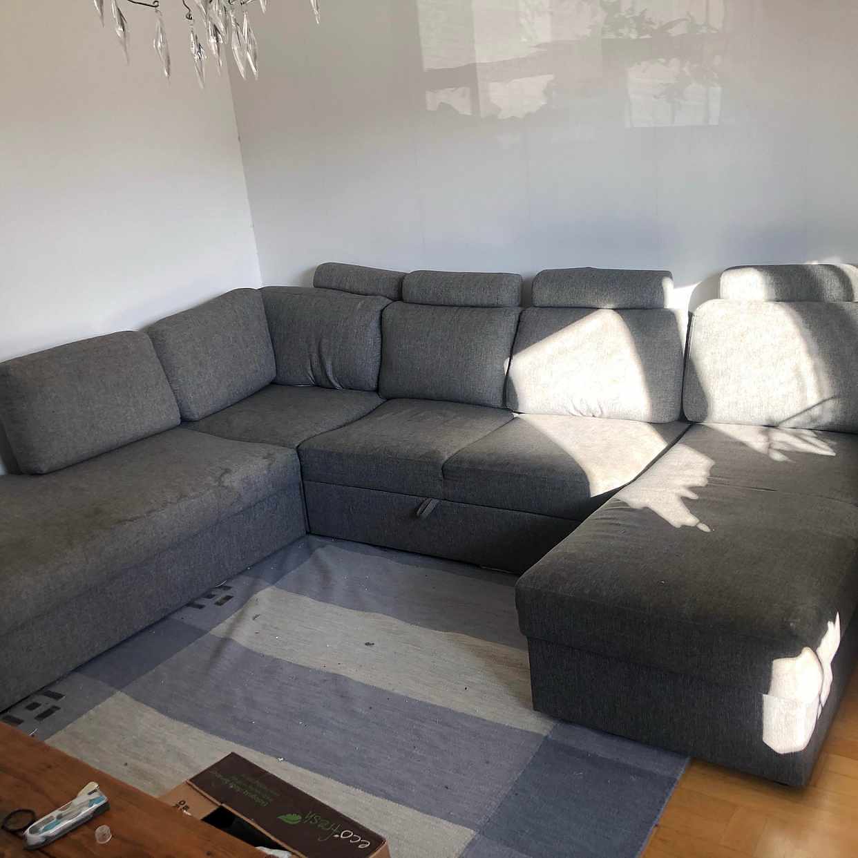 image of Stor bäddsoffa skänkes - 