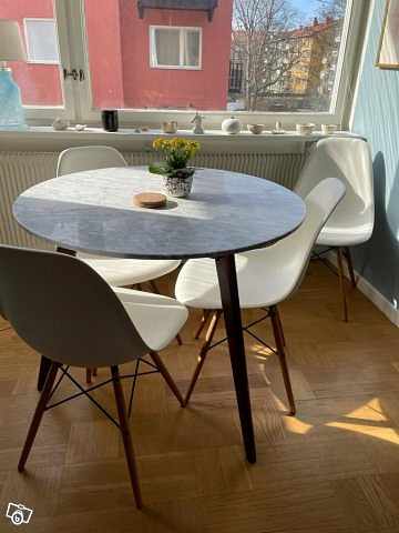 image of Vitra Eames stolar - 