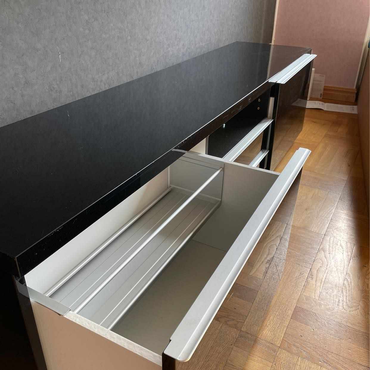 image of Tv-bänk - 