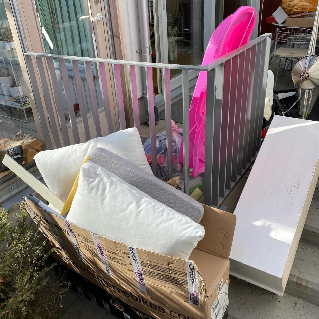 image of Take the pile away please - Bromma