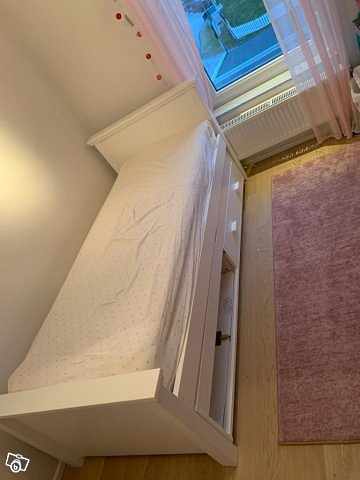 image of Barnsäng 90x200 - 