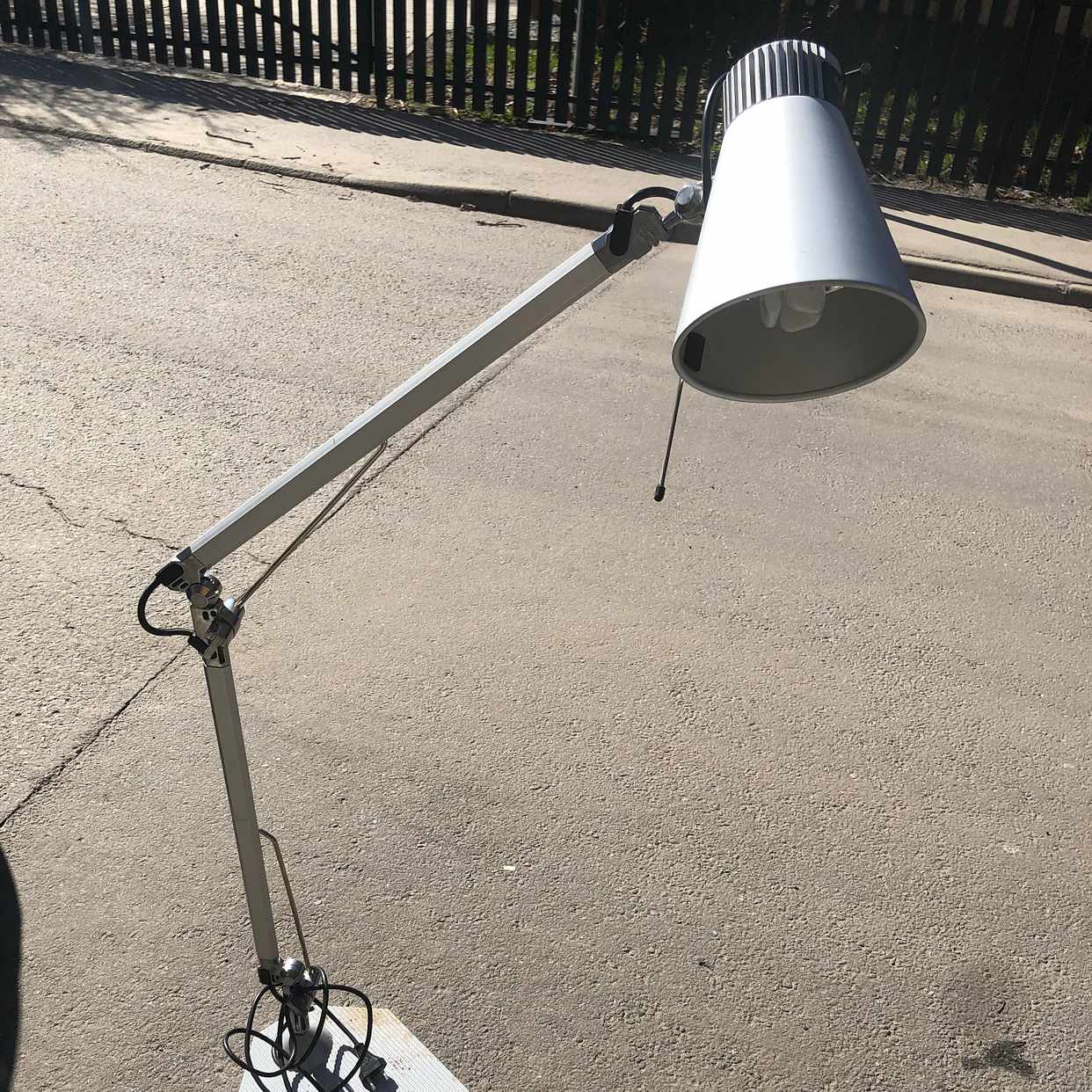 image of Golvlampa- arbetslampa - Hägersten