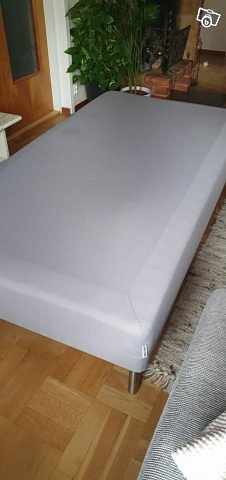 image of Ikea säng i bra skick. - 
