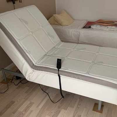 image of Ställbar säng hämtas. Tip - 