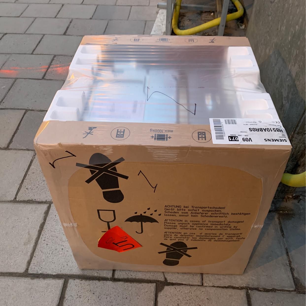 image of Bära upp 2 trappor - 
