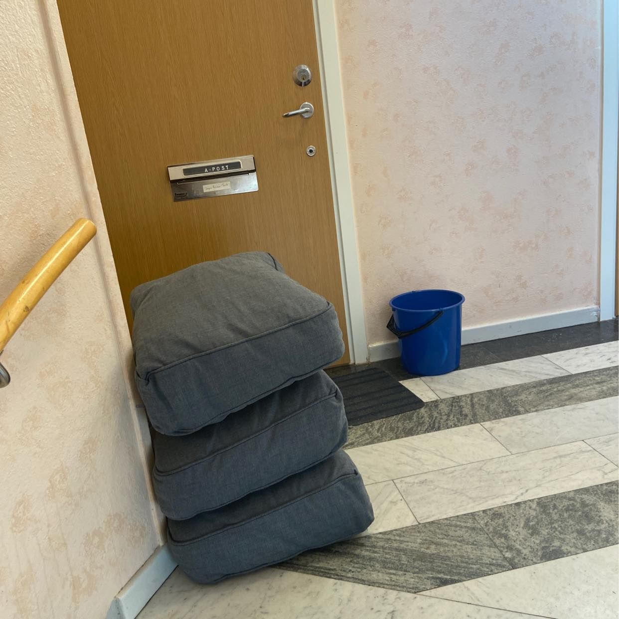 image of Leverans av kuddar - 