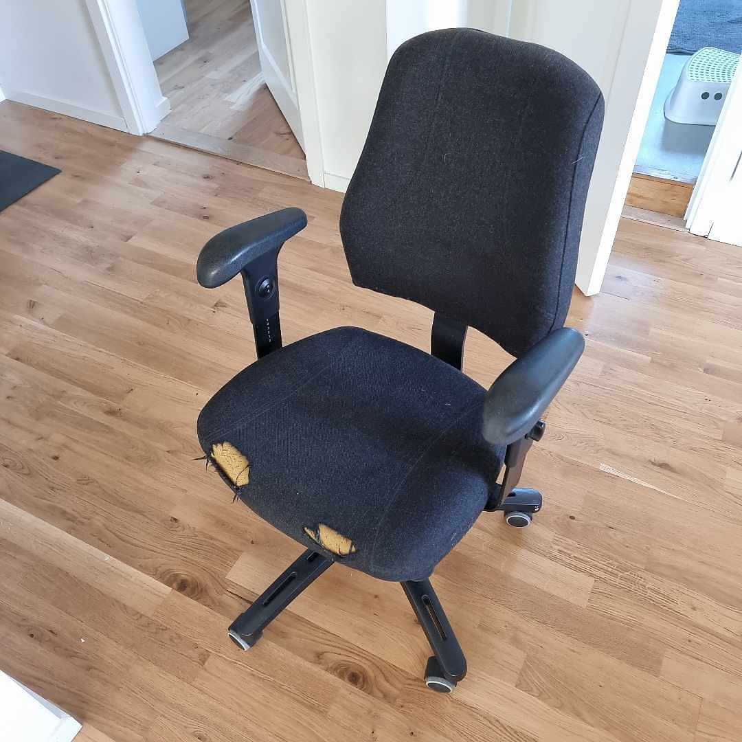 image of Chair giveway - Bandhagen