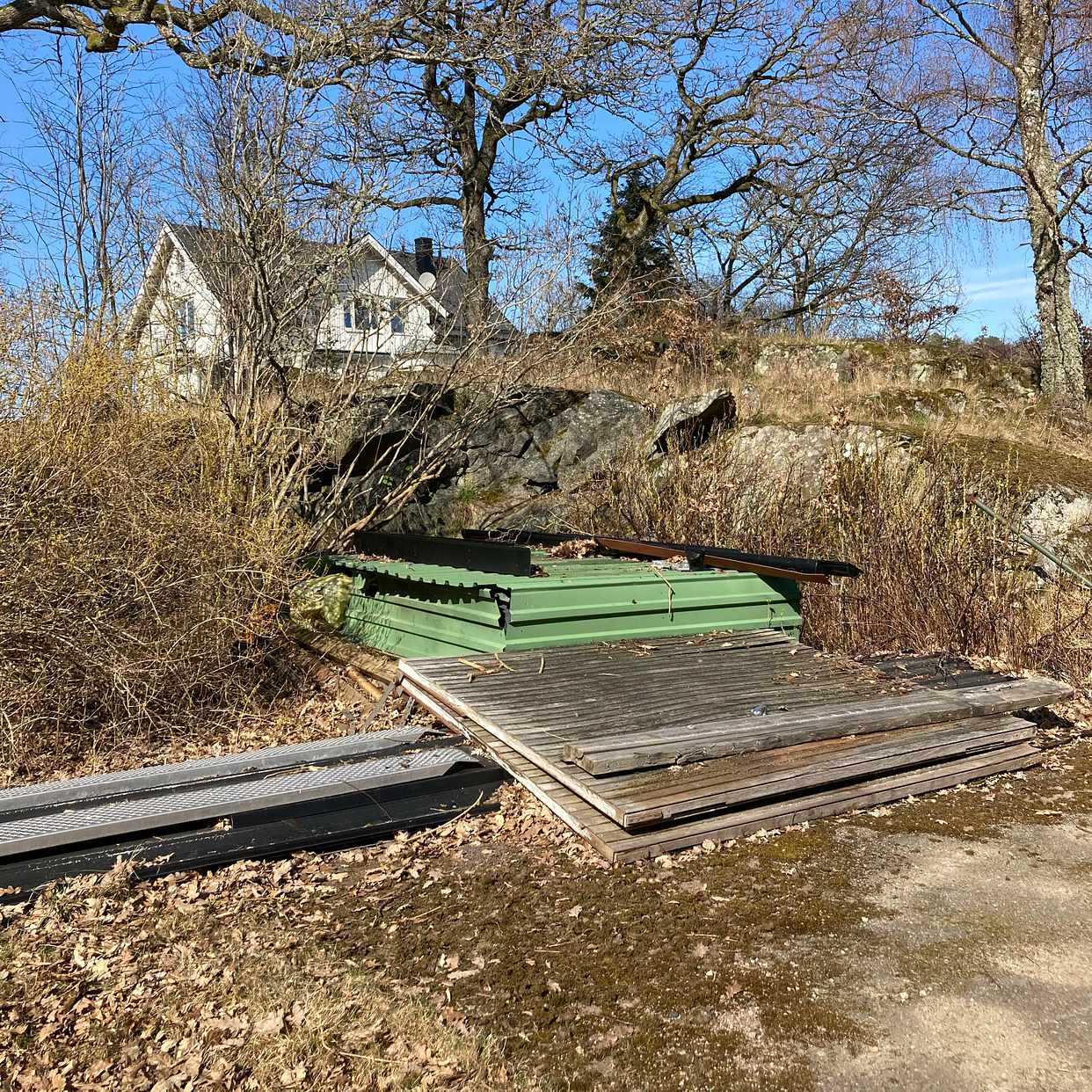 image of Återbruk garage - Kullavik