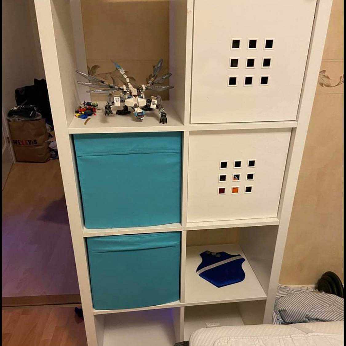 image of Hämta och lämna hylla - 