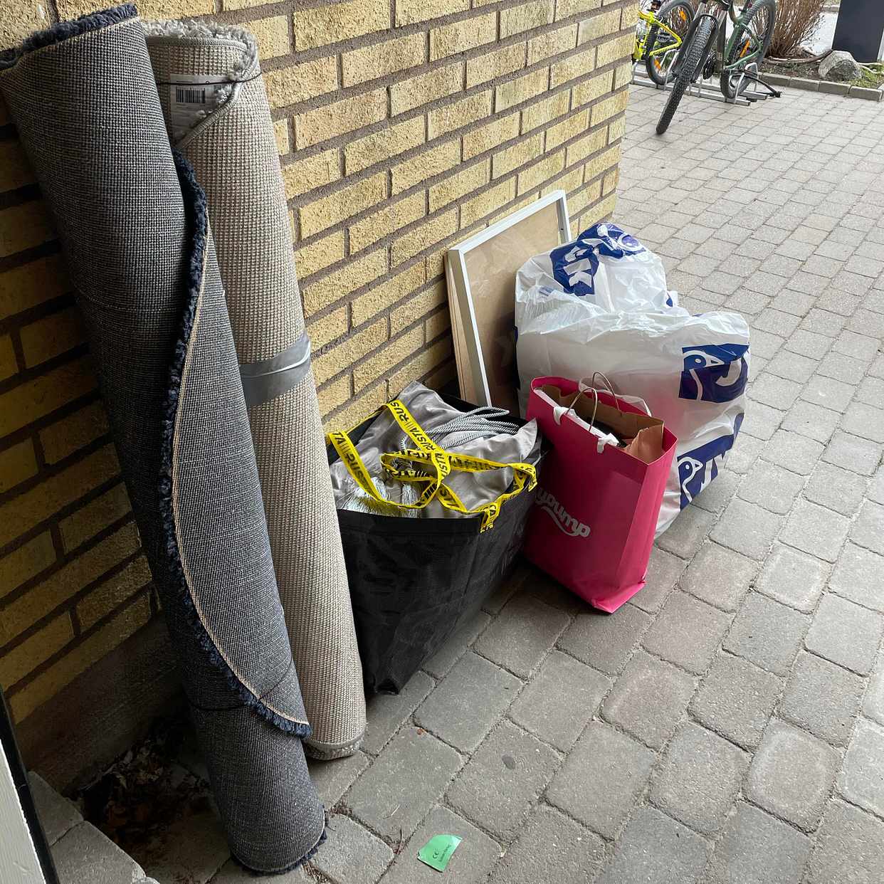 image of Inredning & lite skräp - Vallentuna