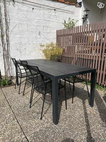 image of Utemöbler bord stolar mat - 