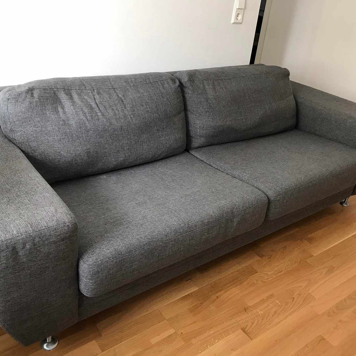 image of Jag ger bort soffan - Järfälla