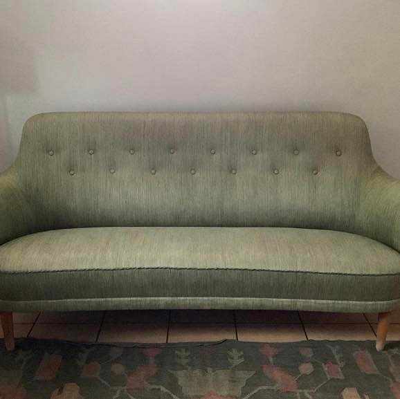 image of Small couch - 