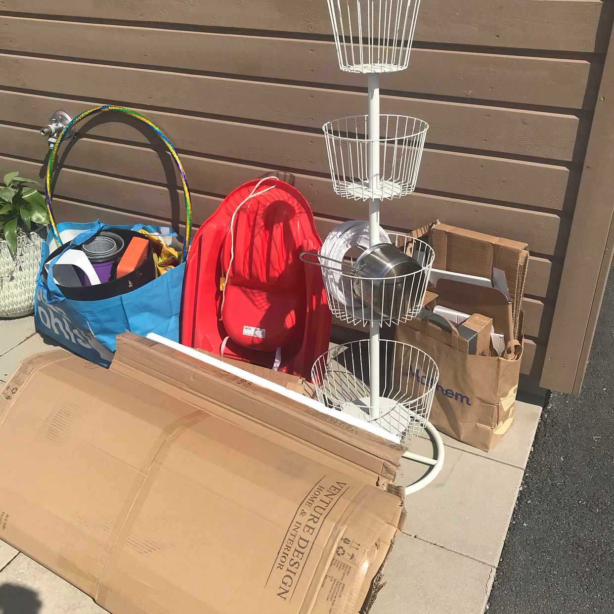 image of Blandat till återvinning - Upplands Väsby