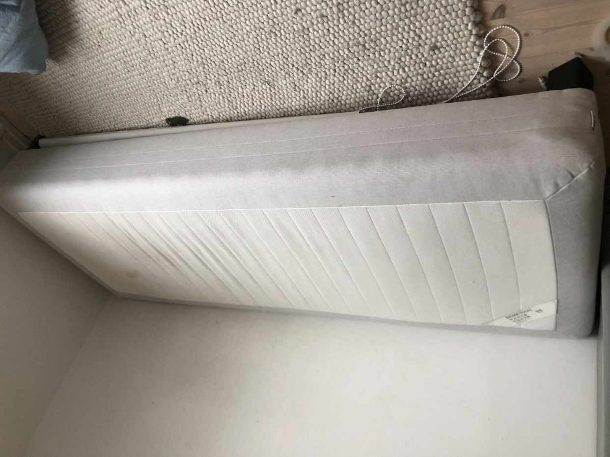 image of säng 80x200 - Stockholm