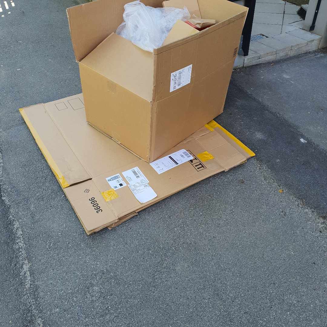 image of Some cardboards/plastic - Stockholm