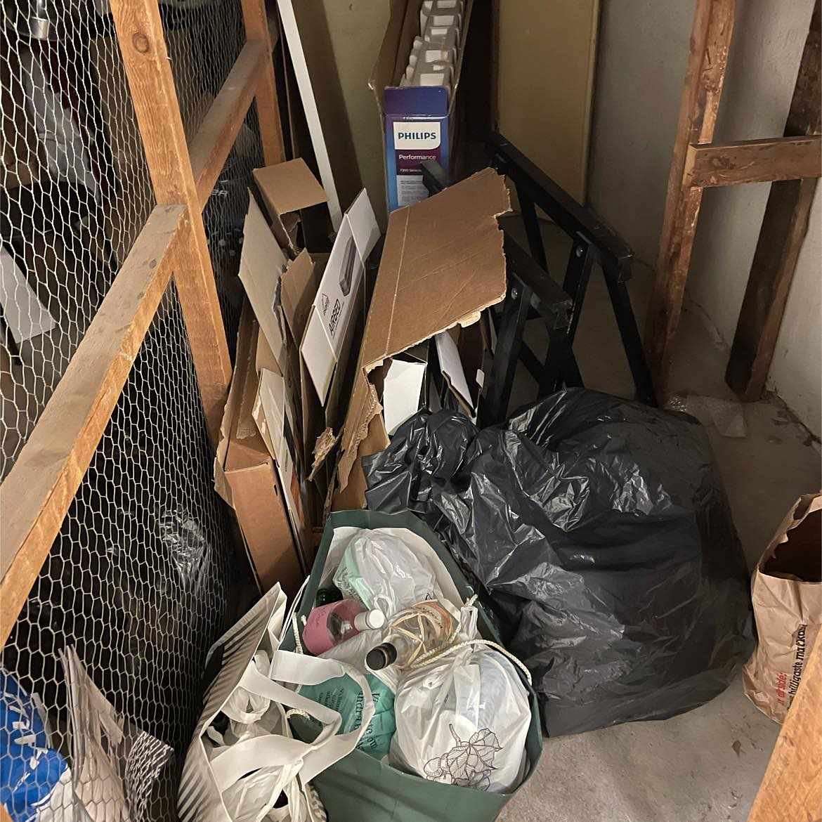image of Köra skräp till tippen - Hägersten