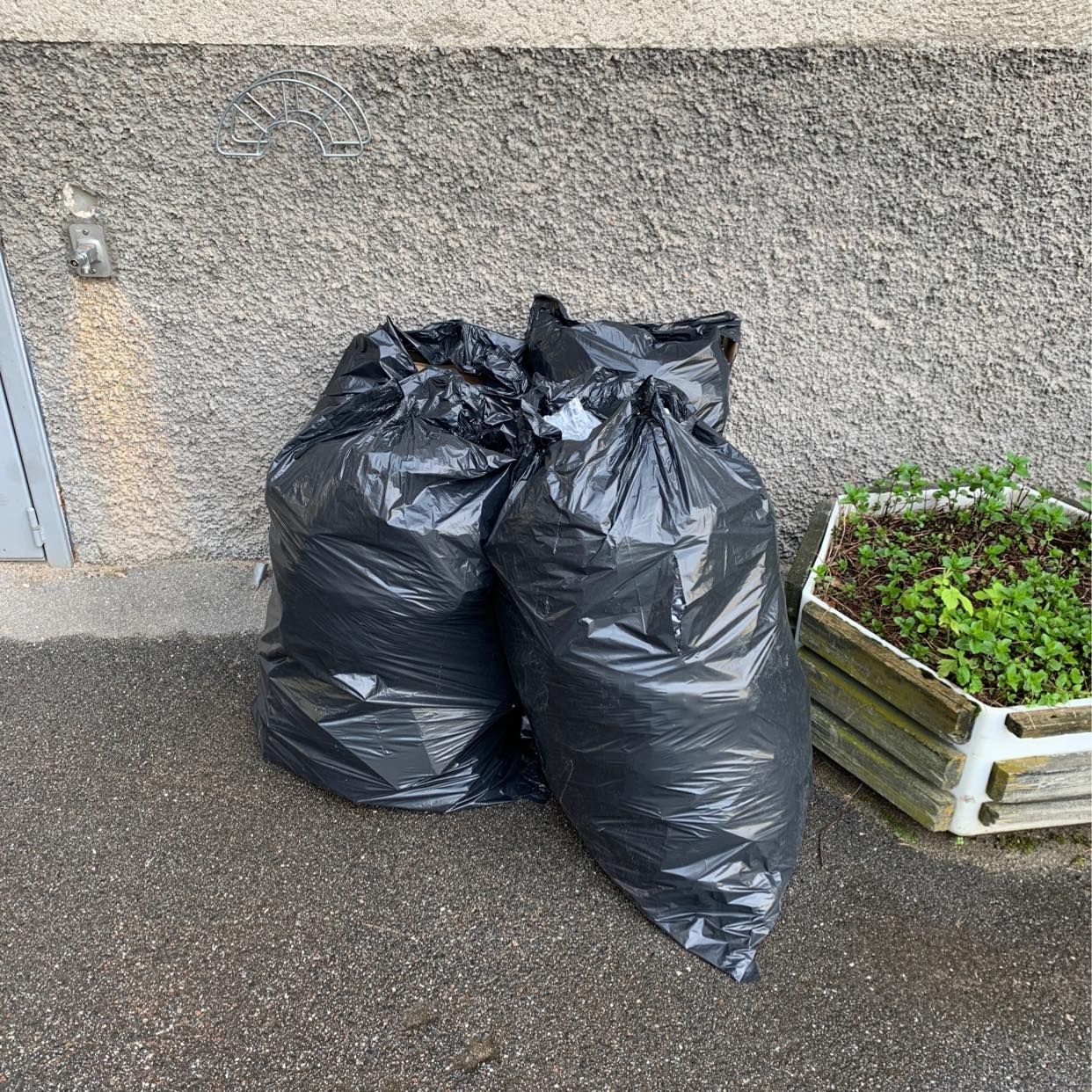 image of Hämta och slänga! - Hägersten