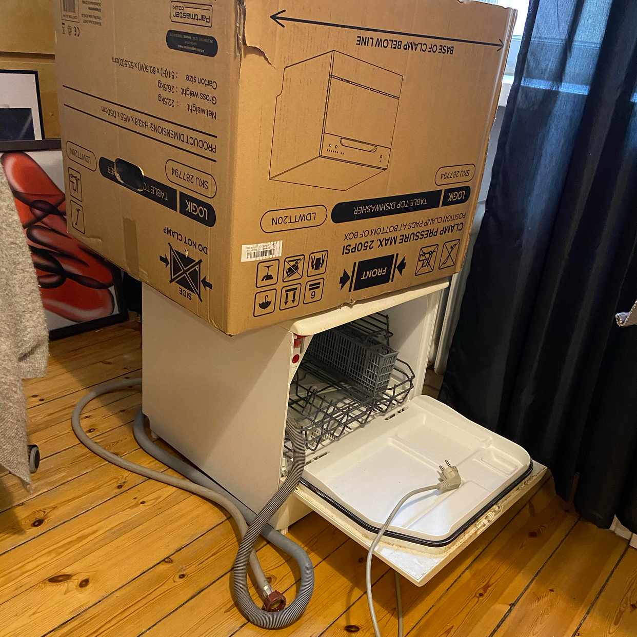 image of Free Bench dishwasher - Stockholm
