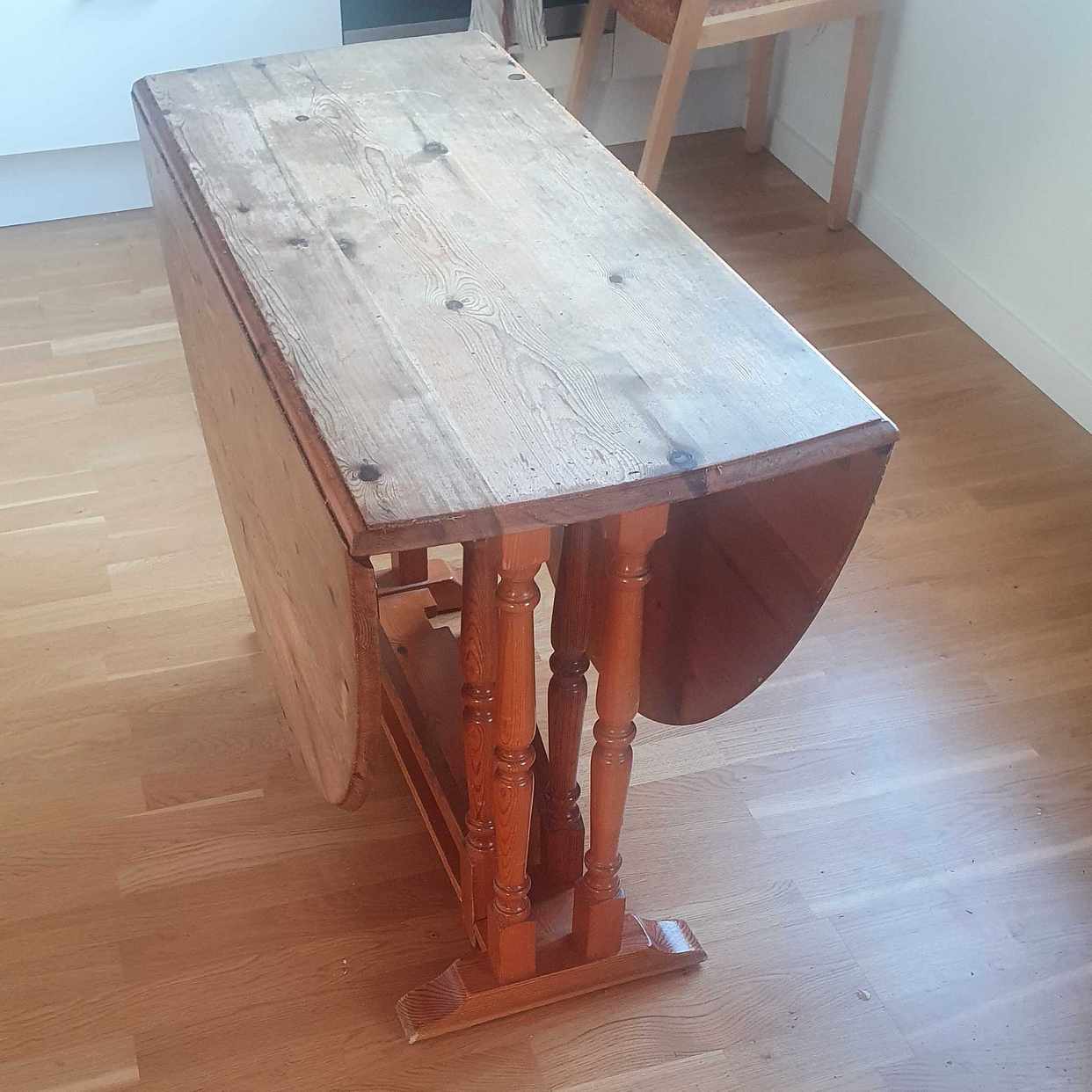 image of Fällbord/matbord - Solna