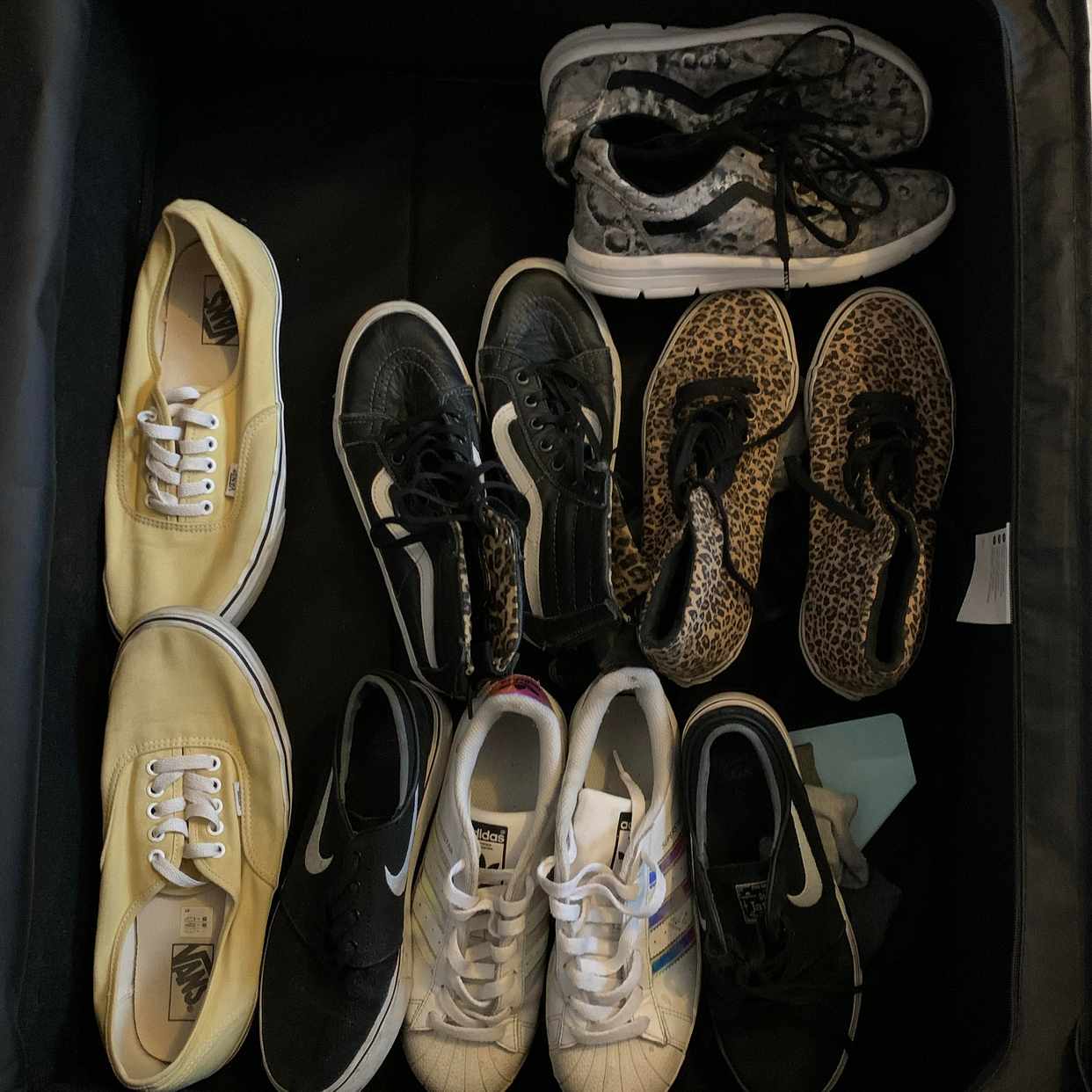 image of Used shoes womens/mens - Kista