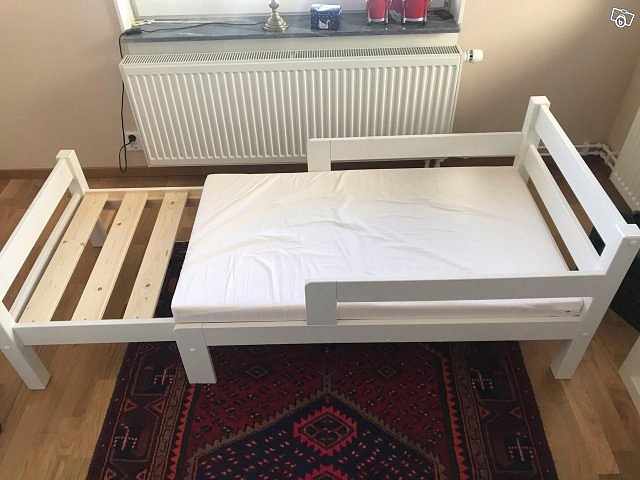 image of Move small kids bed - 