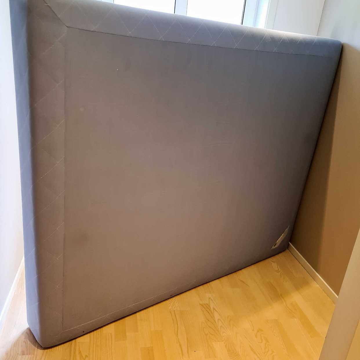 image of En damcykel och 160 säng - Åkersberga