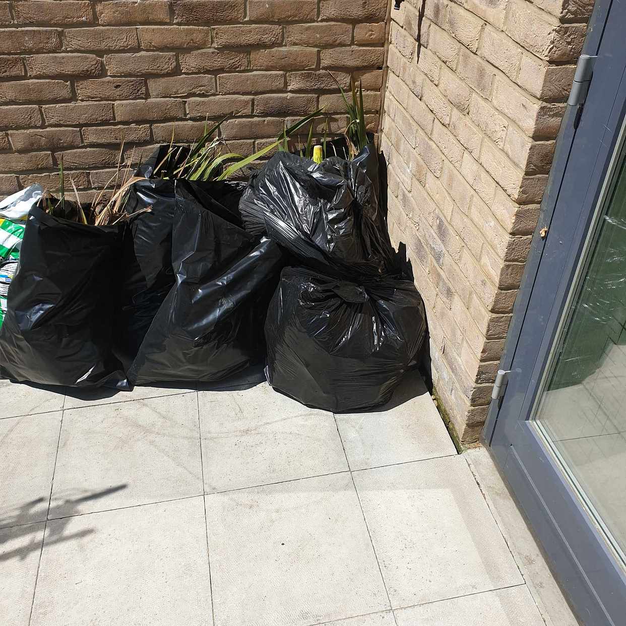 image of 7 black bags - London