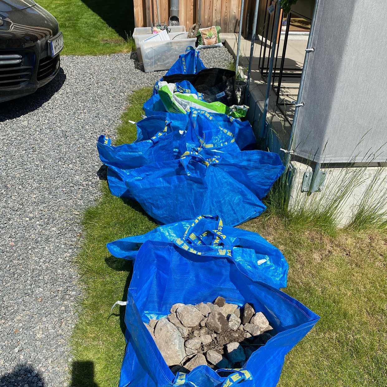 image of Slänga trädgårdsavfall - Lidingö