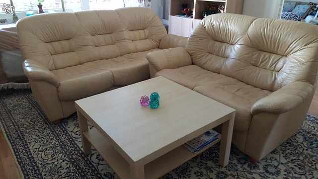 image of 2 st skinnsoffor 3-sits o - 