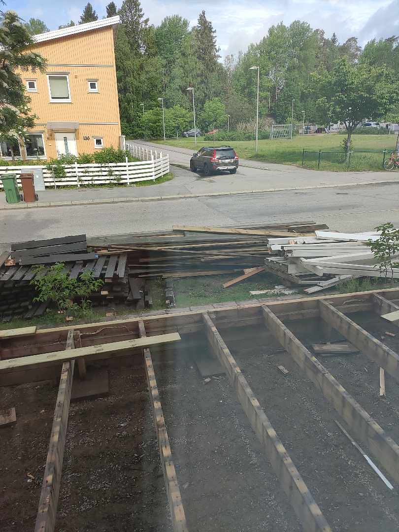 image of Bortforsling av trävirke - Tullinge