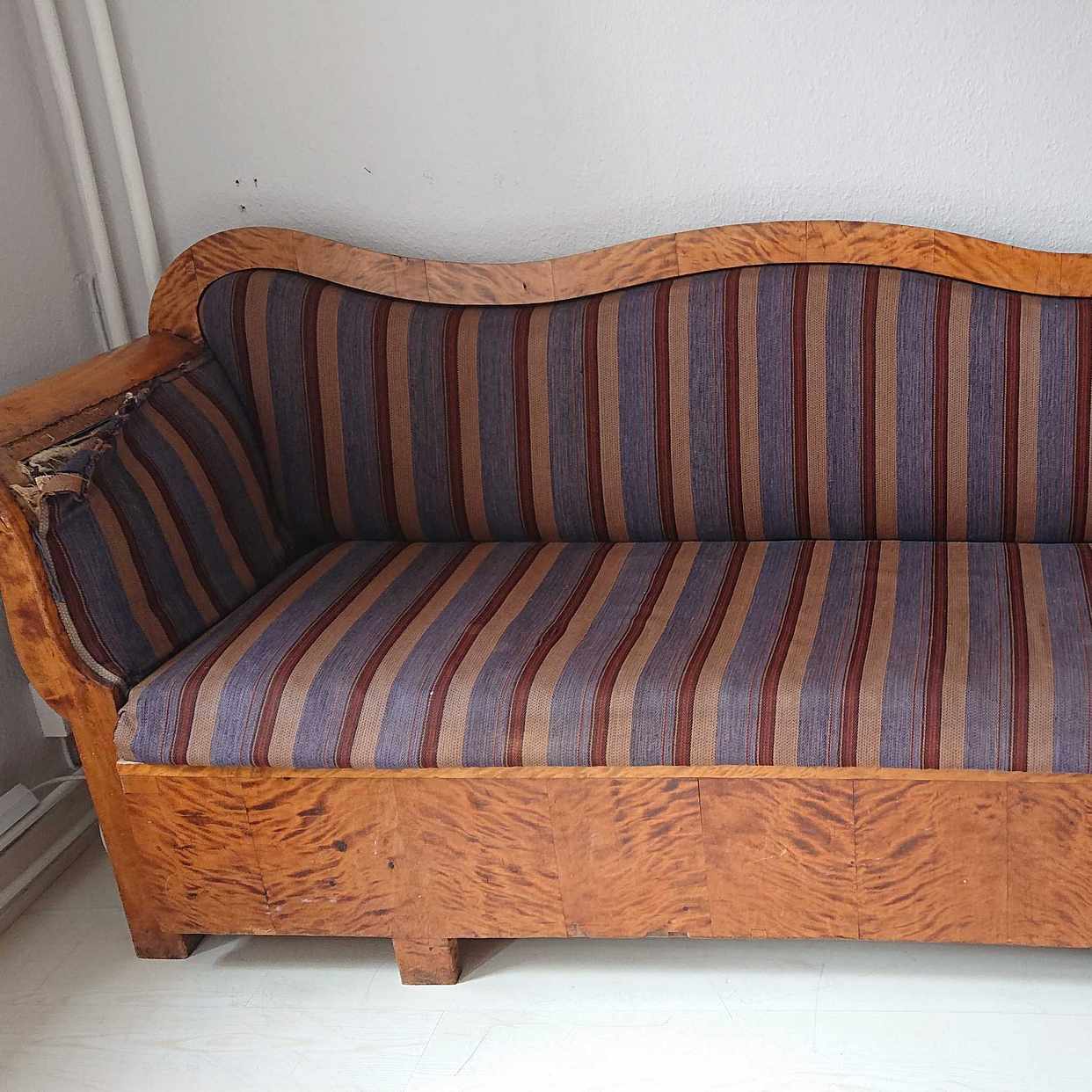 image of Hämta soffa och lådor - Göteborg